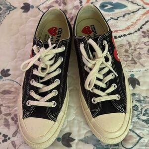 Comme des Garçons PLAY x Converse Chuck Taylor Low Top Sneakers size Women’s 8
